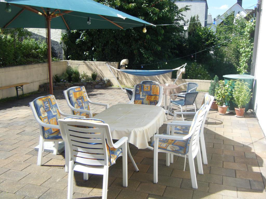 Ferienweingut Hensler Hotel Briedel Phòng bức ảnh